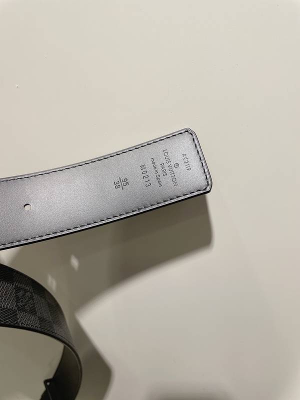 Louis Vuitton 40MM Belt LVB00371 Louis Vuitton 40MM Belt LVB00371